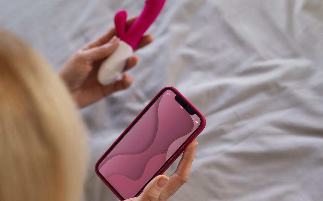 Gadżety, które zrewolucjonizują Twoją sypialnię – technologia w służbie przyjemności